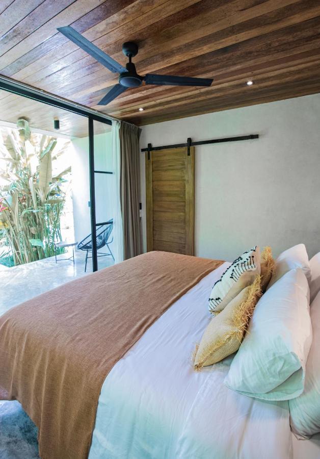 Surfing Temple Hotel Boutique Хенерал Луна Екстериор снимка